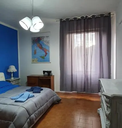 2 Bed Flat Centre & Stadio Free Parking Terni